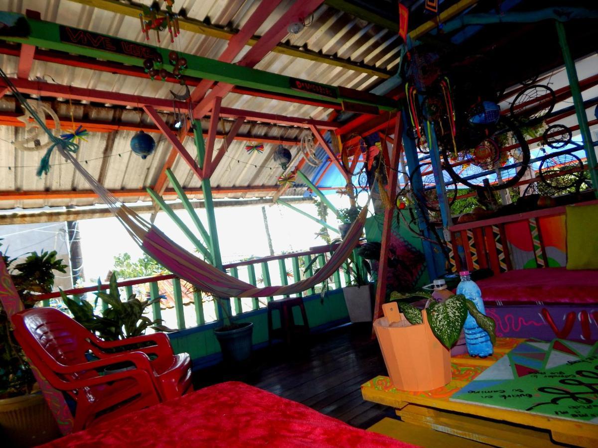 Hostal Liliana Buenaventura Exterior photo